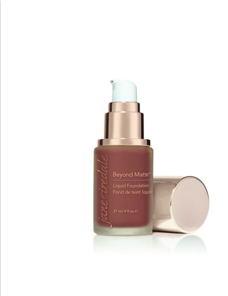 M15 Beyond Matte Liquid Foundation - Jane Iredale