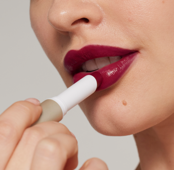ColorLuxe Hydrating Cream Lipstick - BORDEAUX - Jane Iredale