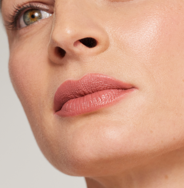 ColorLuxe Hydrating Cream Lipstick - BELLINI - Jane Iredale