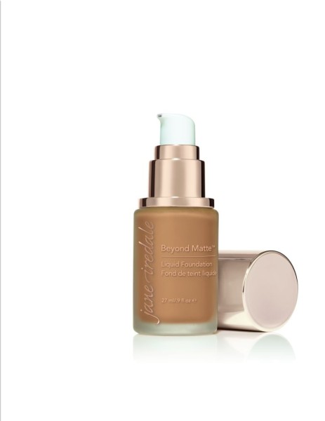 M13 Beyond Matte Liquid Foundation - Jane Iredale