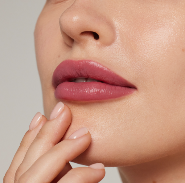 ColorLuxe Hydrating Cream Lipstick - MAGNOLIA - Jane Iredale