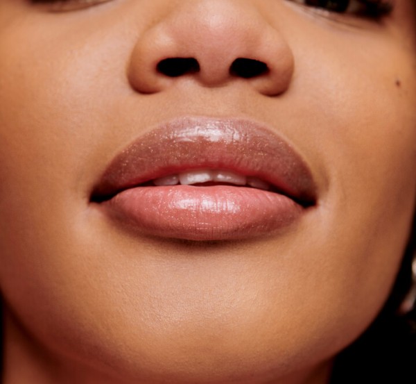 SANGRIA HydroPure Hyaluronic Lip Gloss - Jane Iredale 
