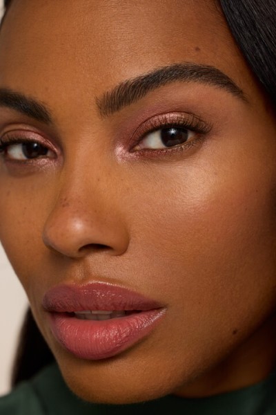 Rosé ColorLuxe Eye Shadow Stick (pearl shade)  - Jane Iredale