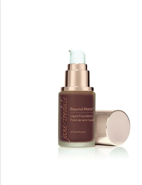M17 Beyond Matte Liquid Foundation - Jane Iredale